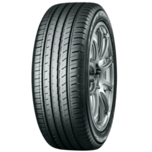 Pneu 215/55 R17 94V Yokohama BluEarth-GT AE51B